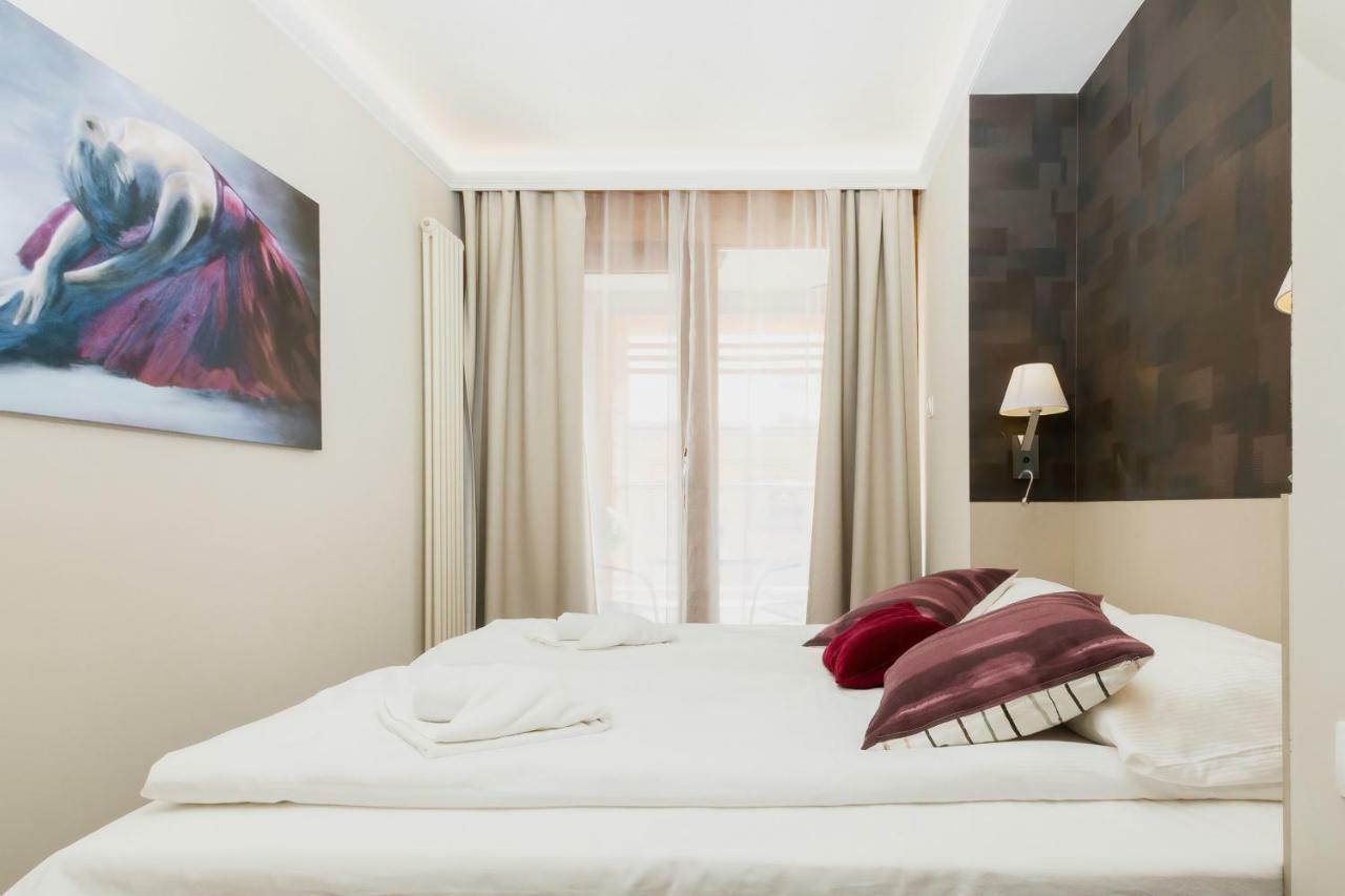 Apartments Aura Gdansk By Renters Luaran gambar